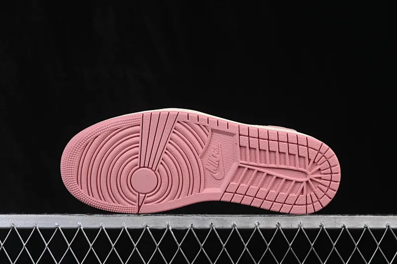 All categories Air Jordan Jordan series basketball shoes Air Jordan 1 Low ZG version Travis Scott x Air Jordan 1 Low OG AJ1 Joe 1 undercut low top full head layer DZ4137-206